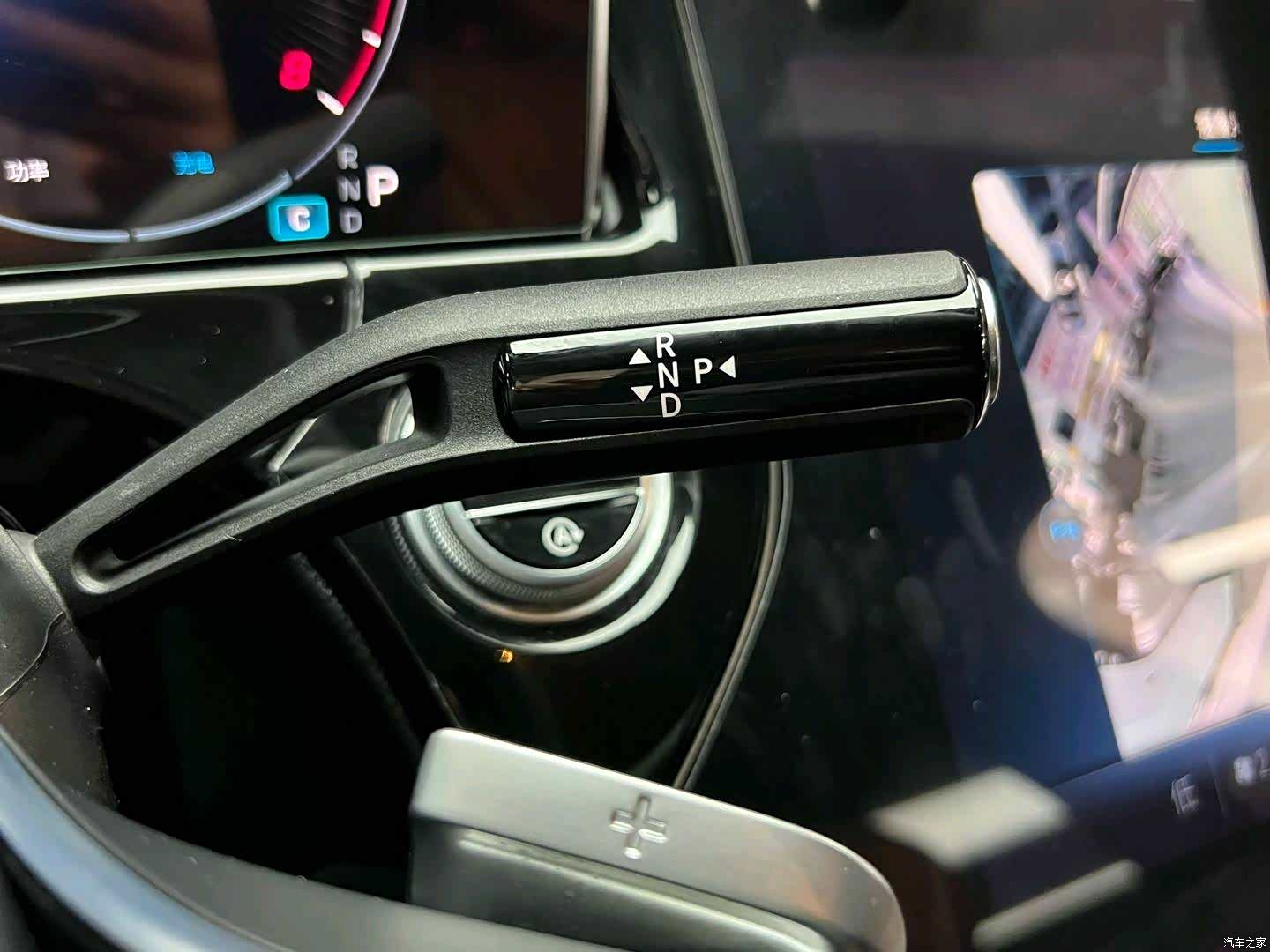 Mercedes-Benz E-Class, 2026 23