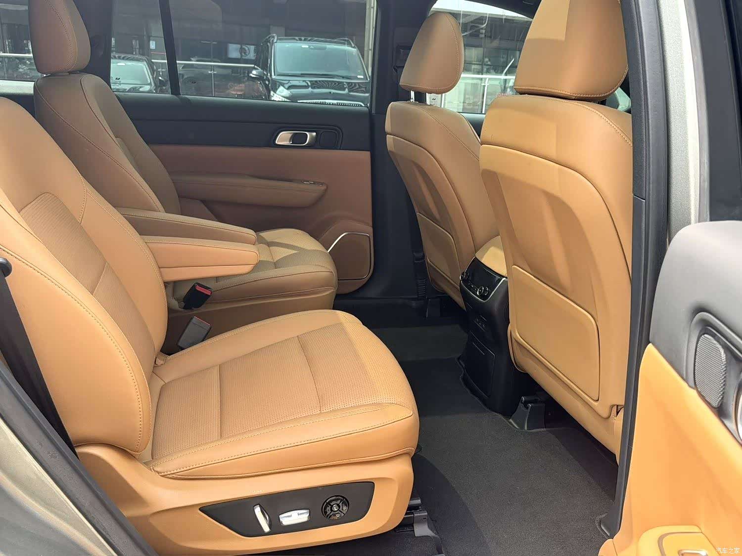 Li Auto ONE, 2021 все фото