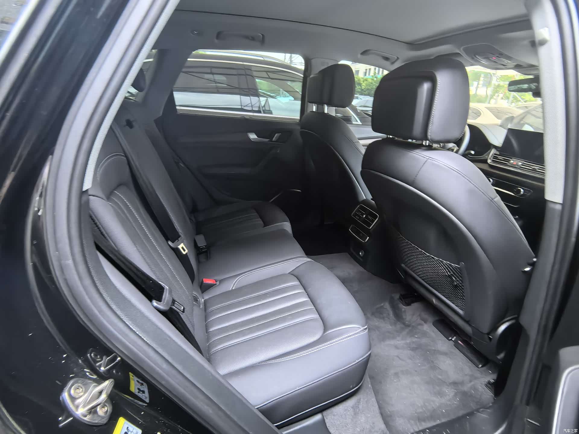 Audi Q5L, 2024 8