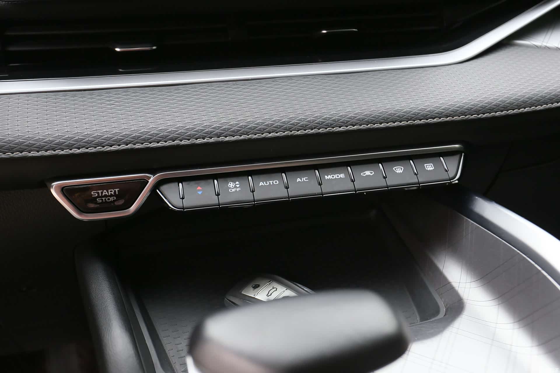 Geely Preface, 2022 12