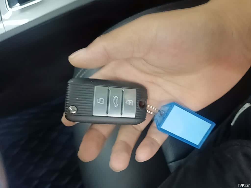 Roewe RX5, 2018 9
