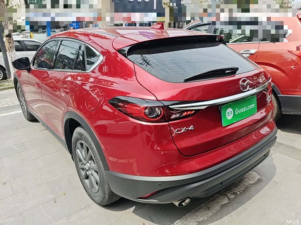 Mazda CX-4, 2021 все фото