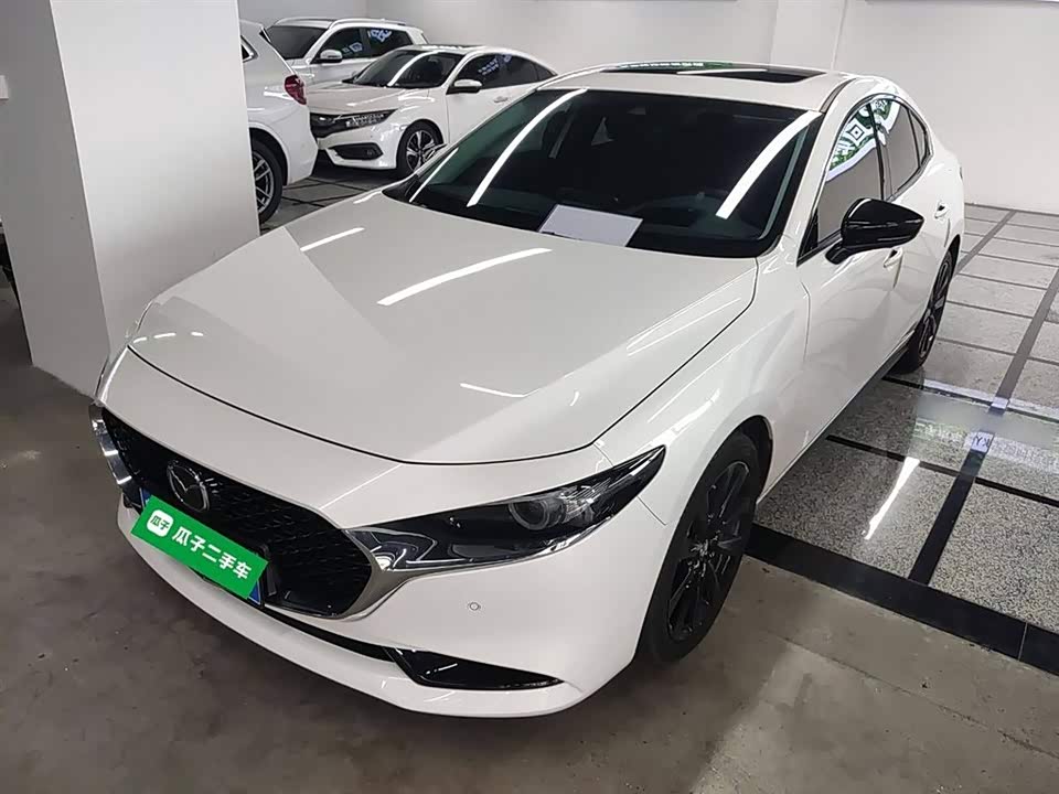 Mazda 3 Angkesaila