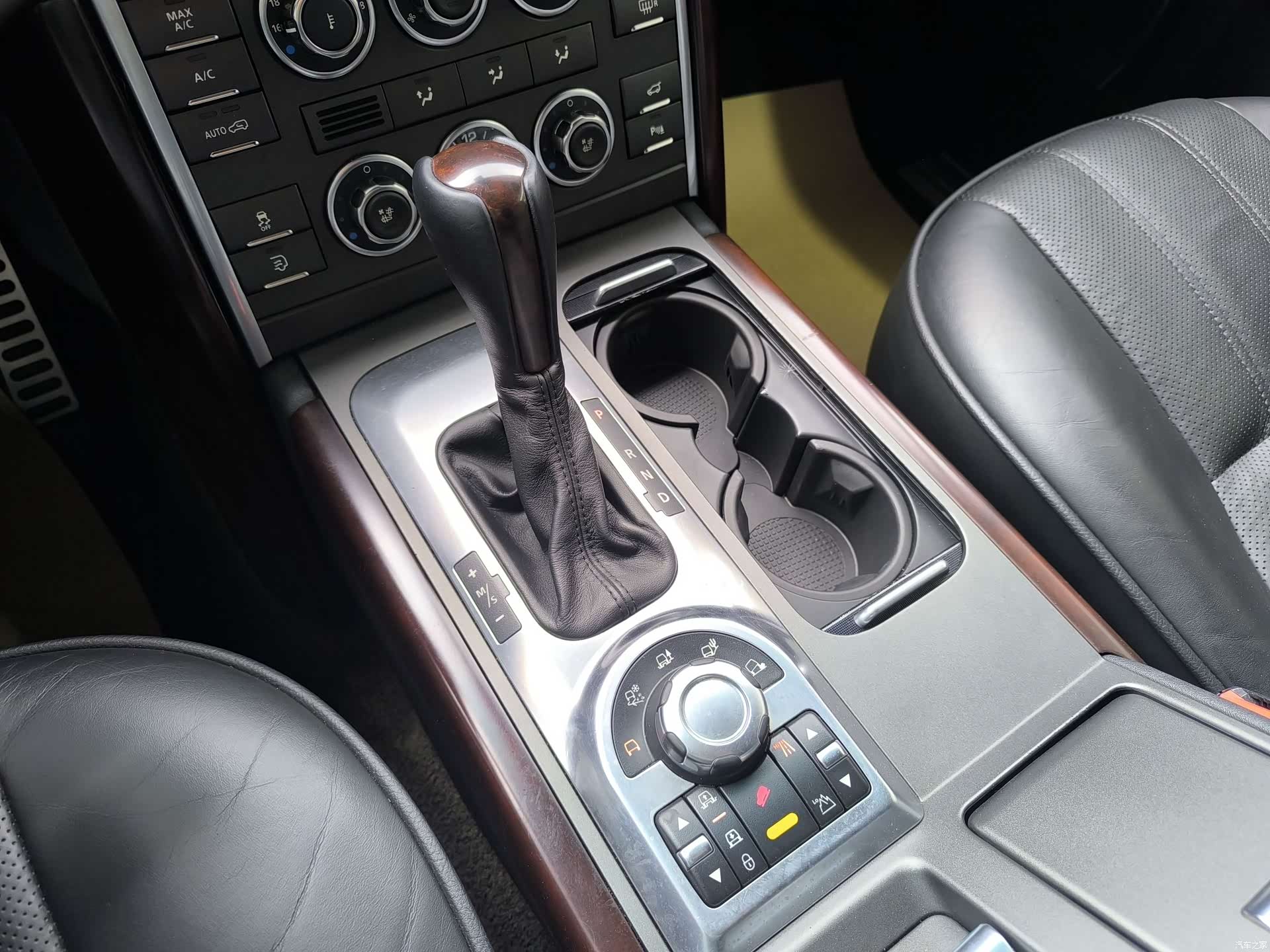 Land Rover Range Rover, 2012 14