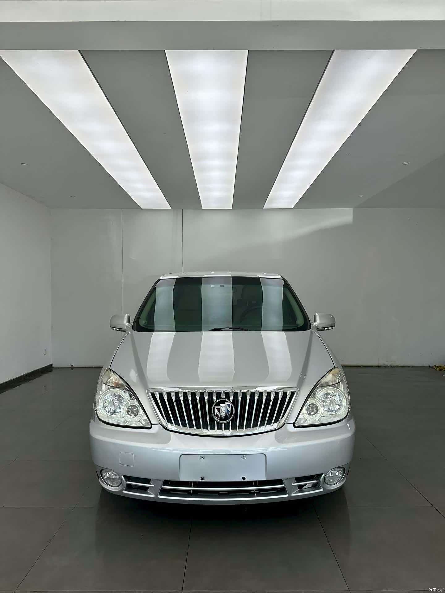 Buick GL8, 2016 2