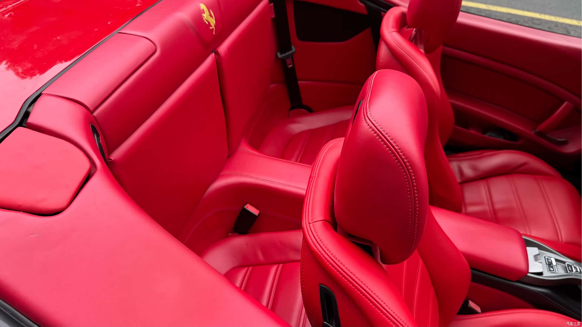 Ferrari California, 2011 19