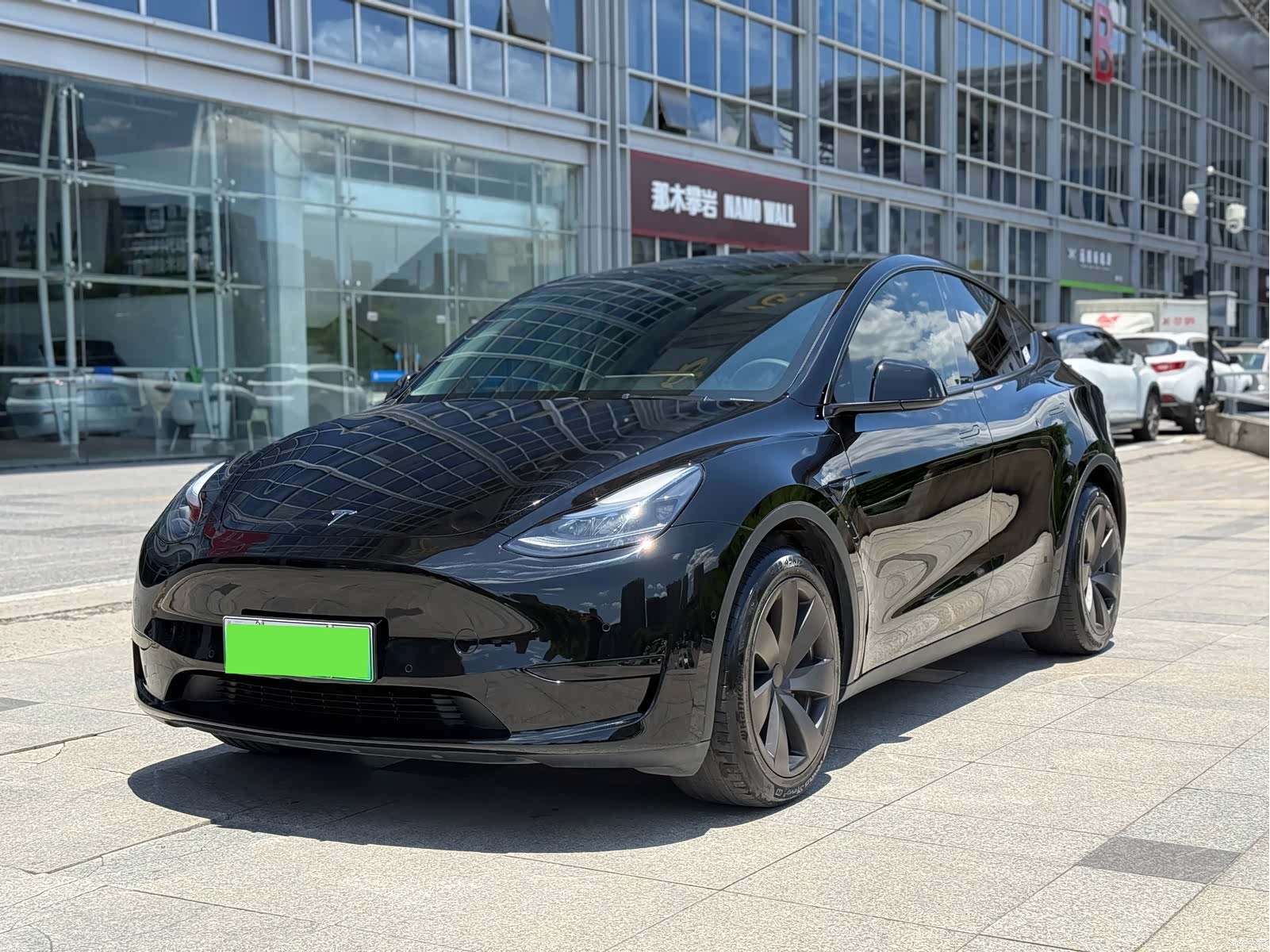Tesla Model Y, 2022 1