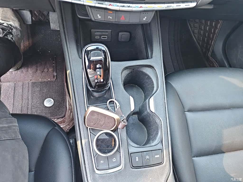 Cadillac XT4, 2021 14