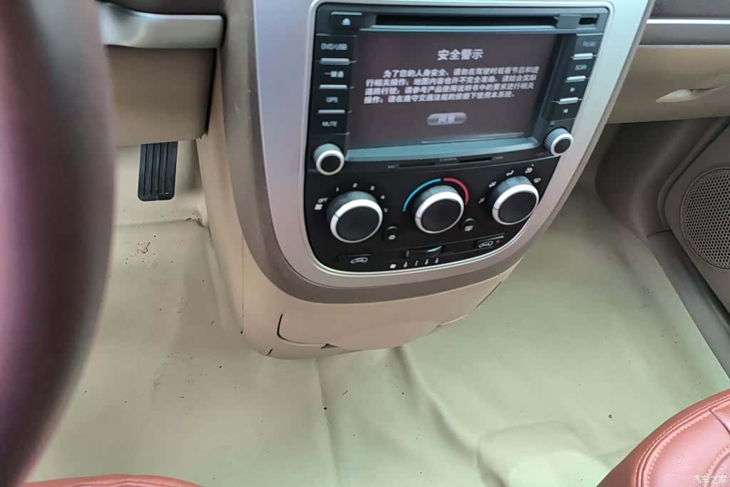 Buick GL8, 2016 16