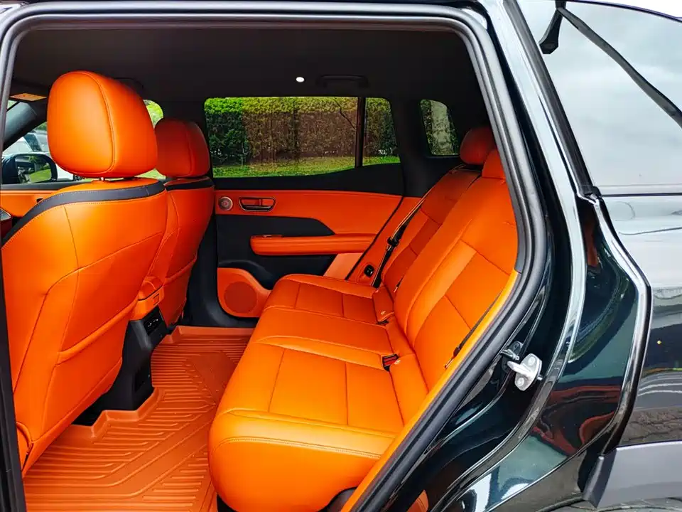 Toyota Platinum Wisdom 3X