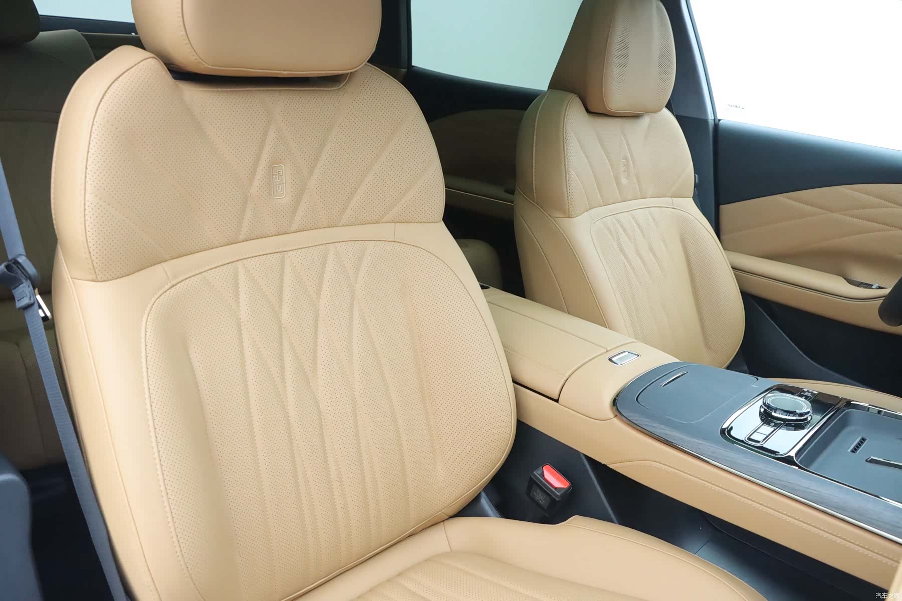 Geely 8, 2025 10