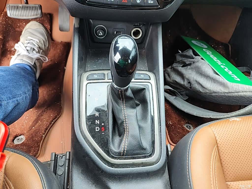 Changan Eado, 2017 14
