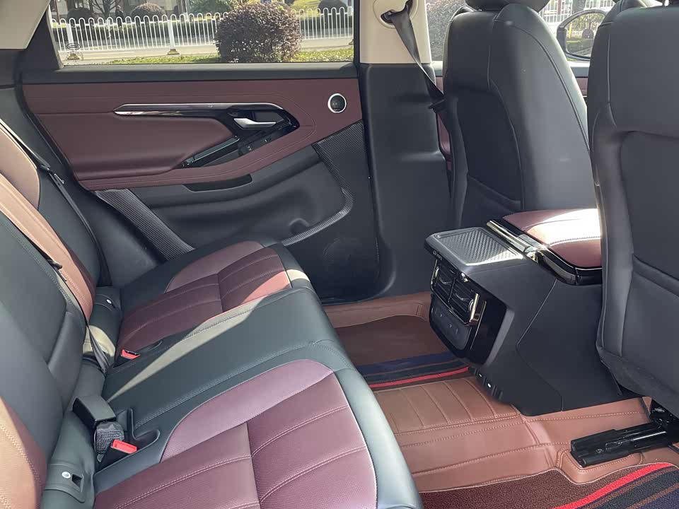 Land Rover Range Rover Aurora