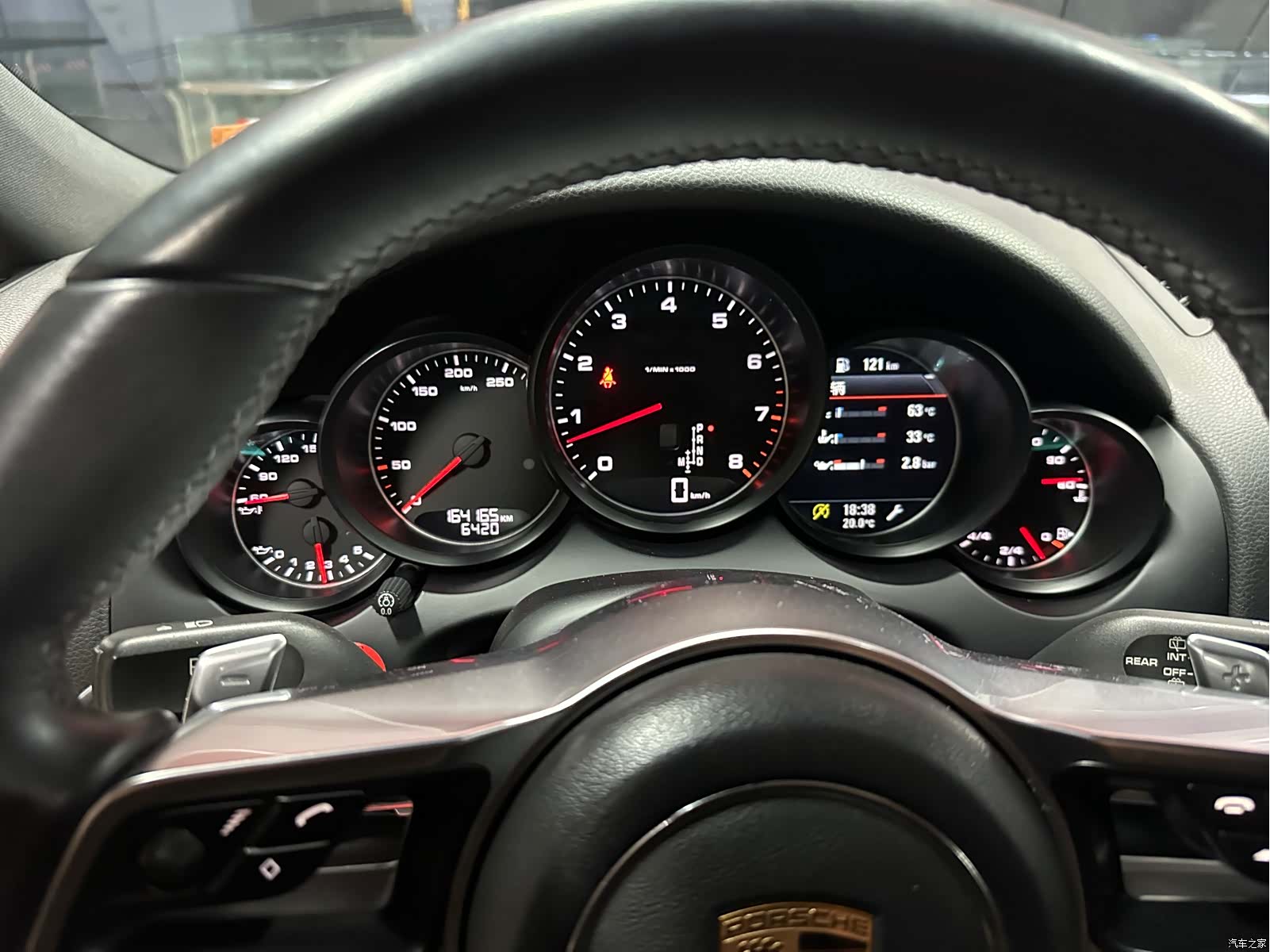 Porsche Cayenne, 2017 11