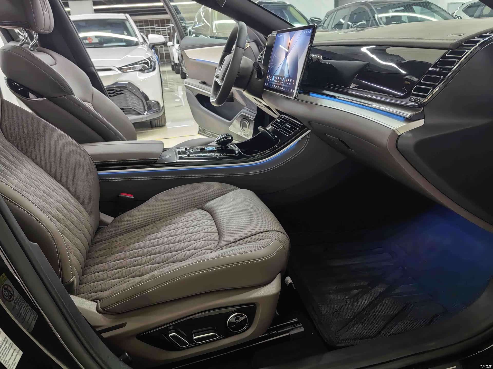 BYD Han, 2025 7