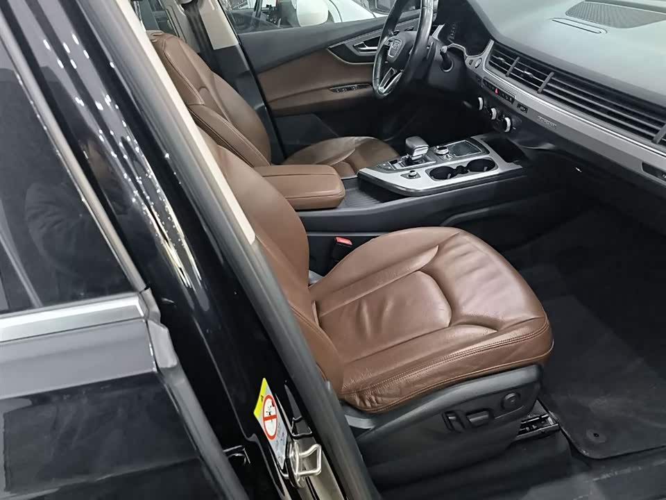 Audi Q7 Audi Q7