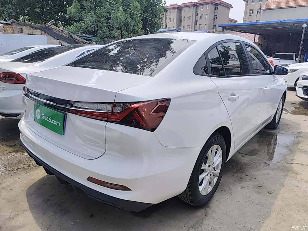 Roewe i5, 2025 7