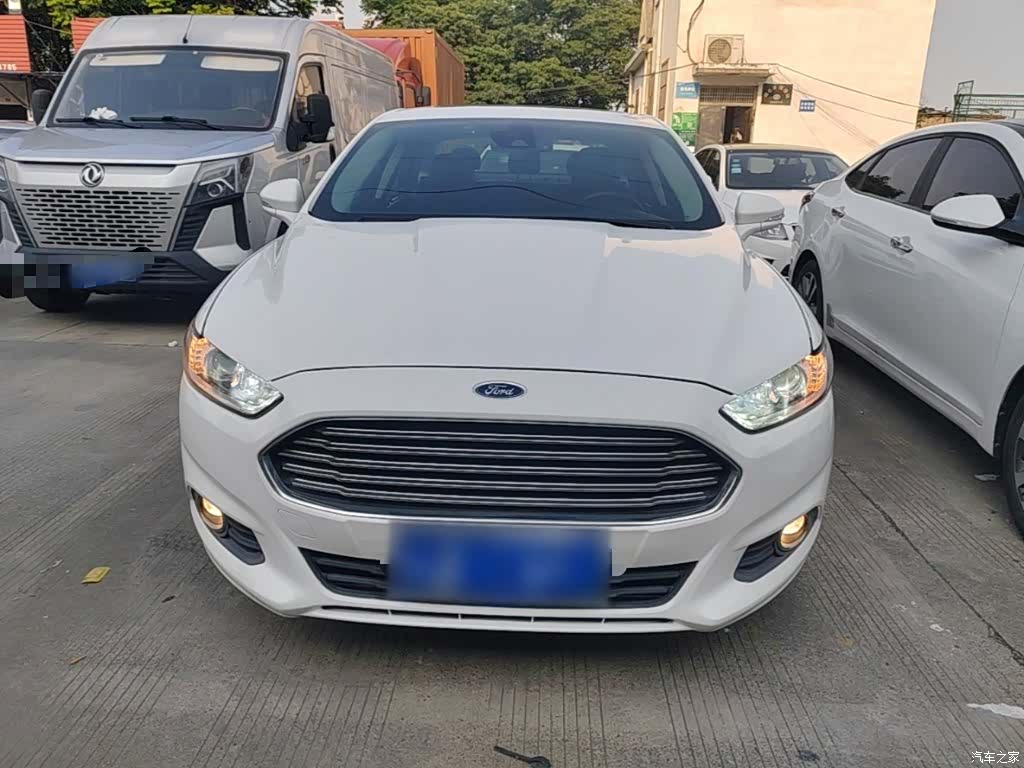 Ford Mondeo, 2016 3