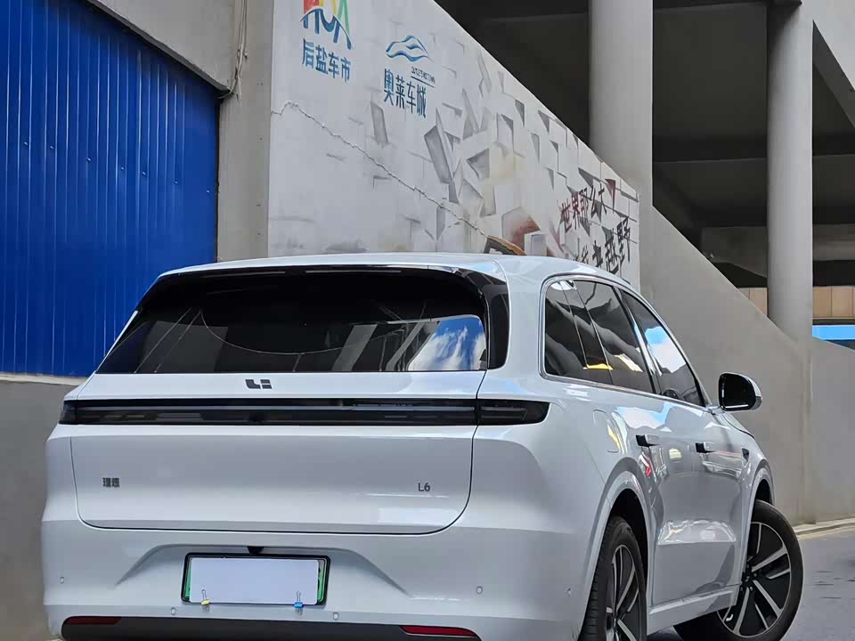 Li Auto Ideal L6