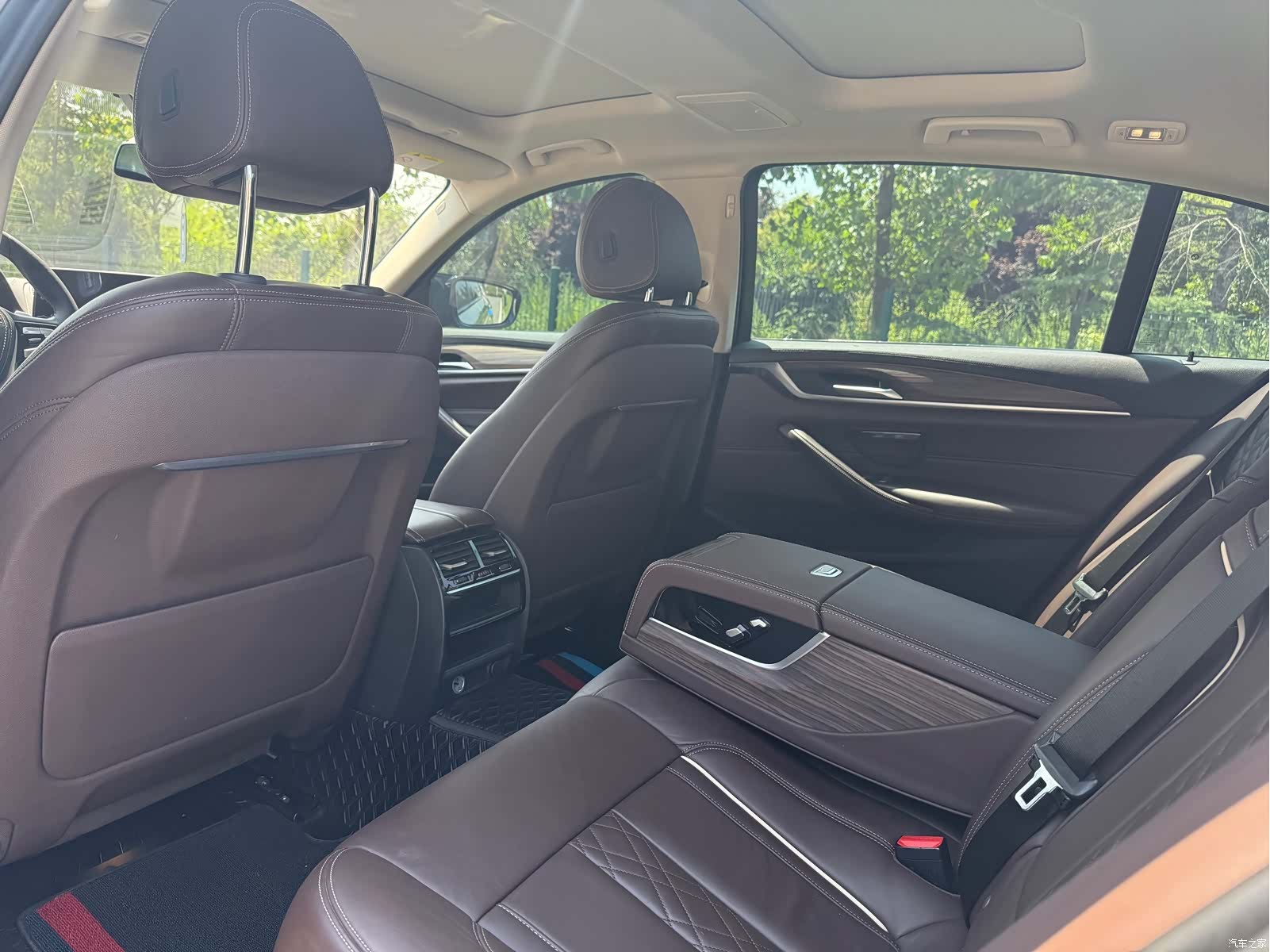 BMW 5 Series, 2019 6