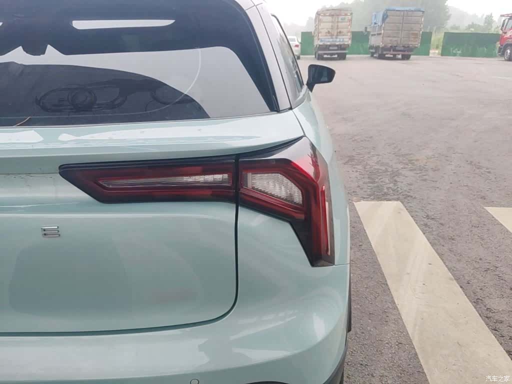 Geely E, 2023 24