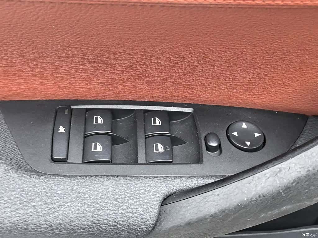 BMW X1, 2012 9