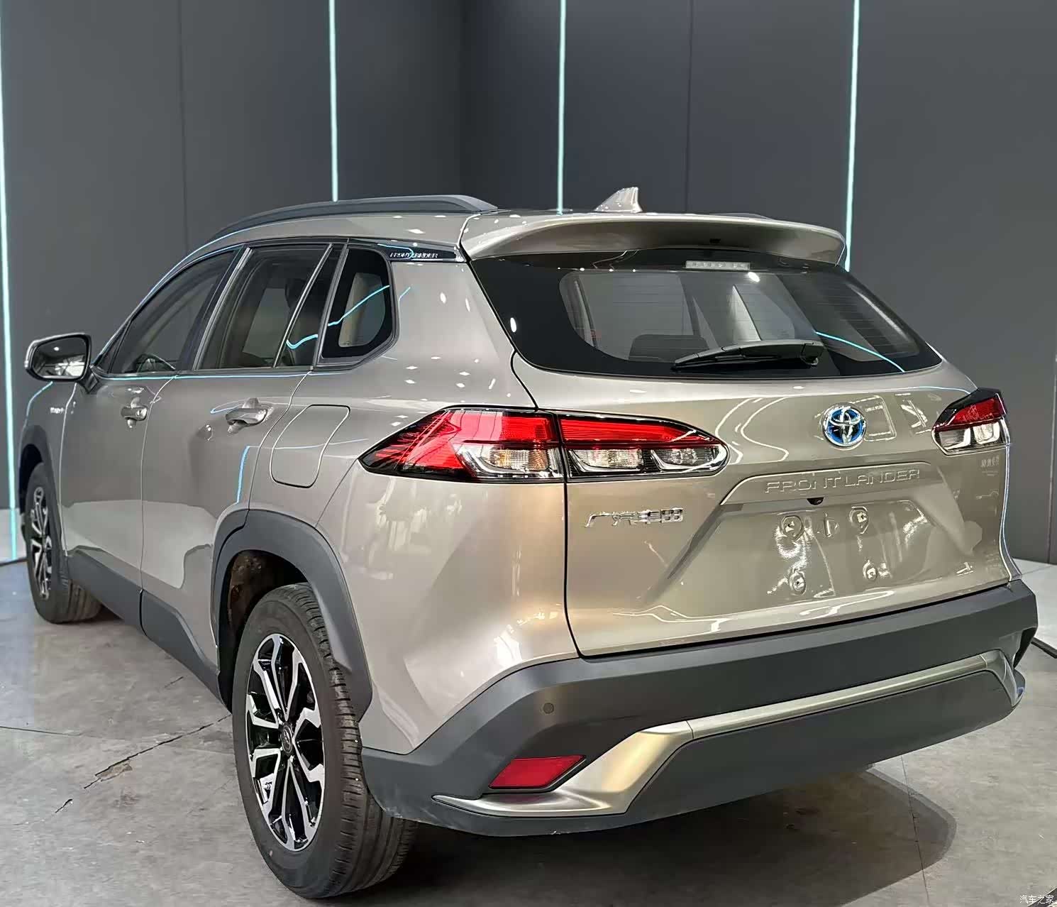 Toyota Frontlander, 2023 8