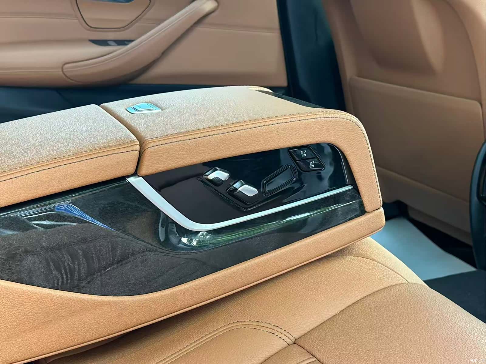 BMW 5 Series, 2018 14
