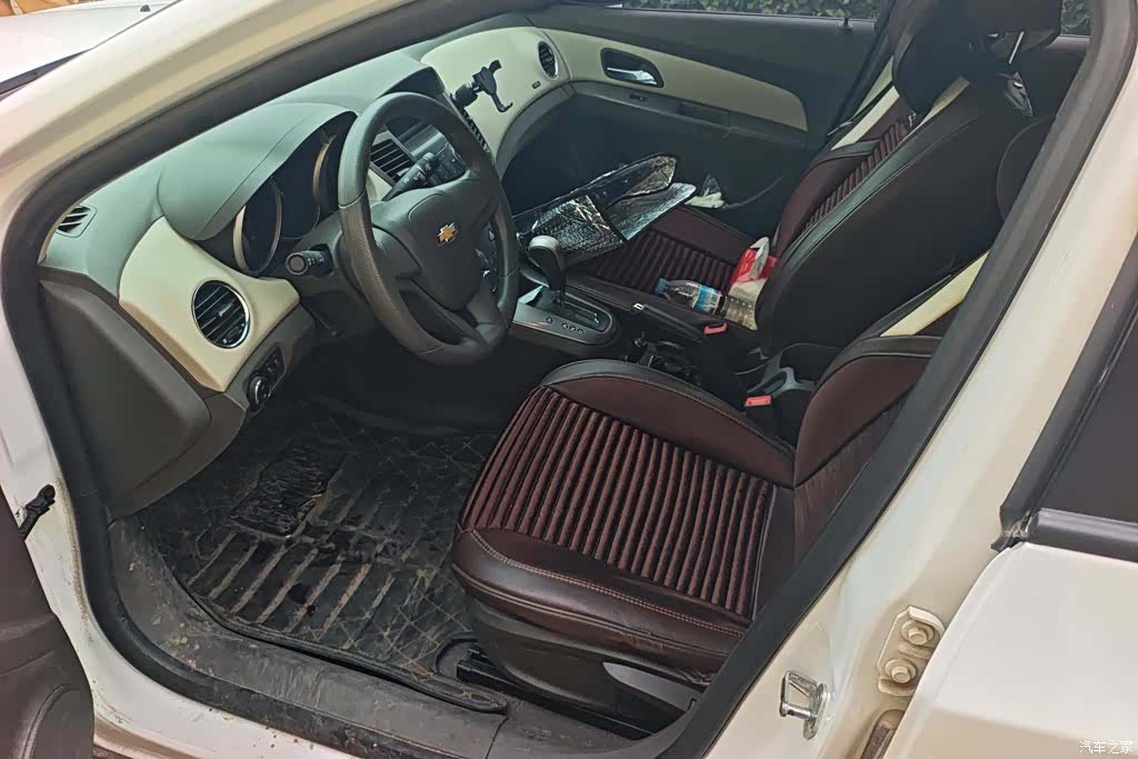 Chevrolet SE, 2016 9