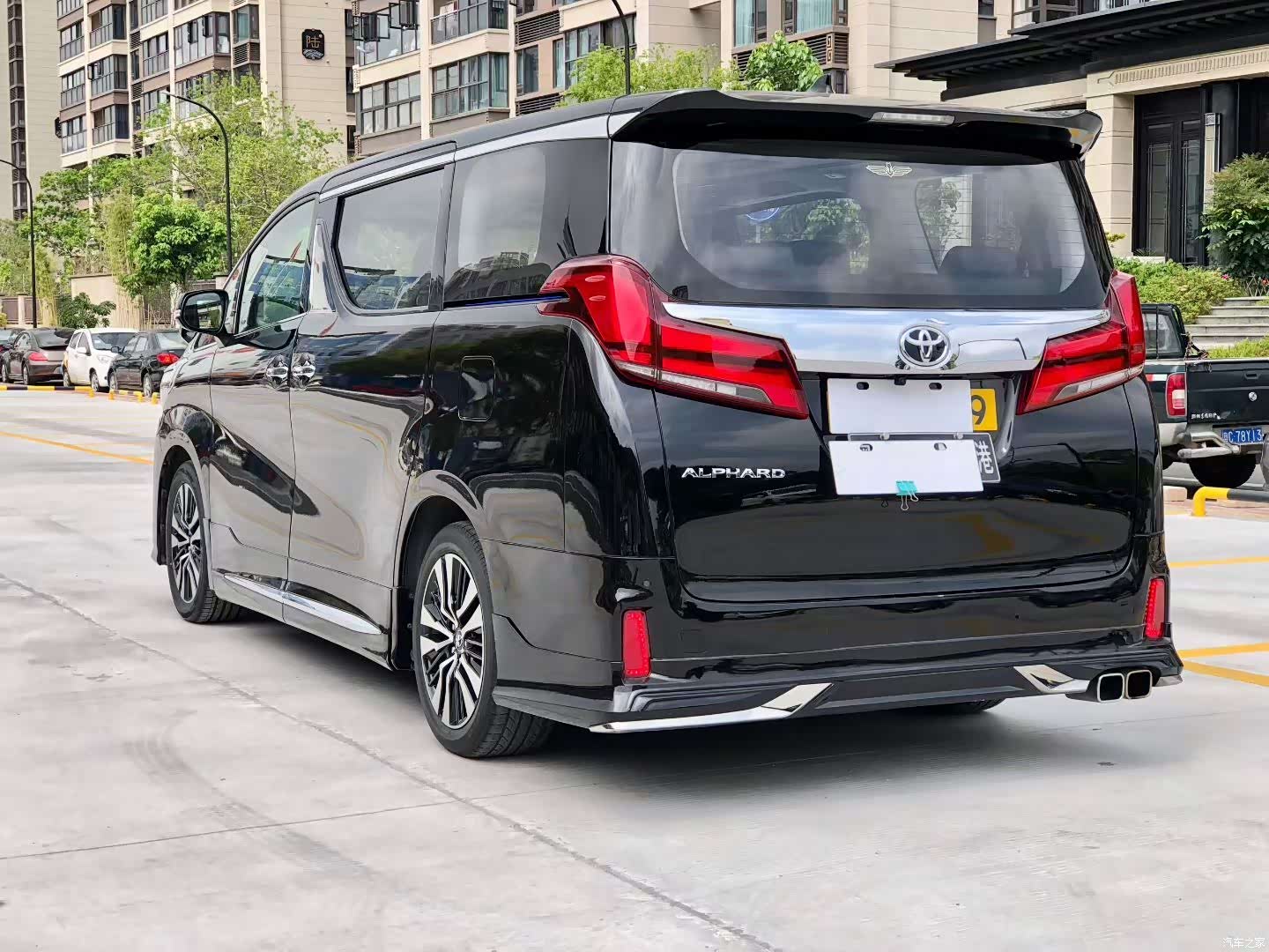 Toyota Alphard, 2018 9