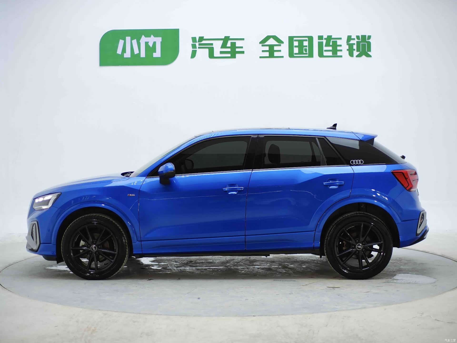 Audi Q2L, 2021 4