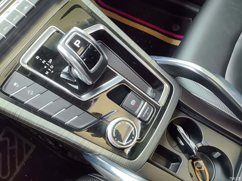 Geely Boyue, 2021 14