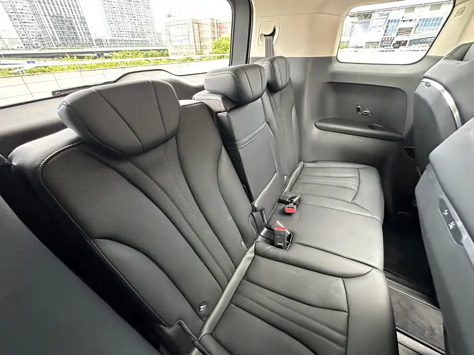 Hongqi HQ9 Hongqi HQ9