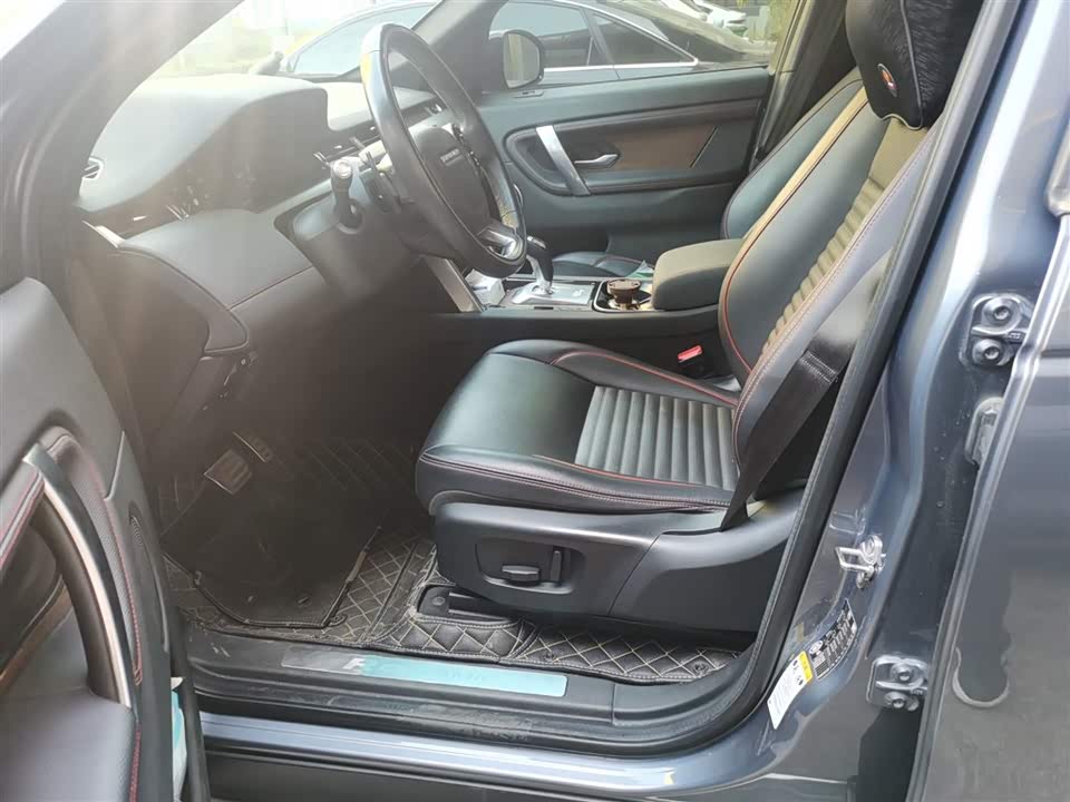 Land Rover Discover sports