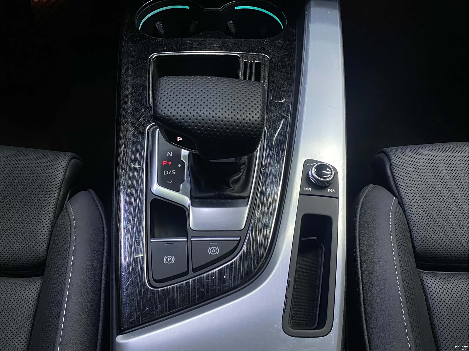Audi A4L, 2021 17
