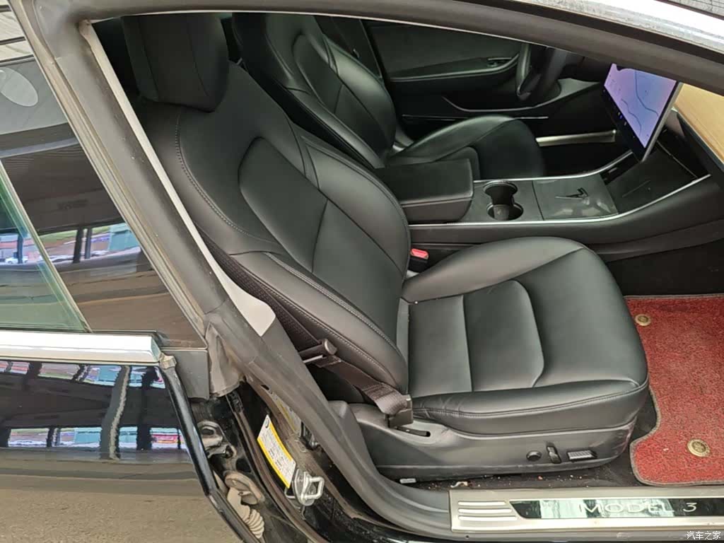Tesla Model 3, 2020 25