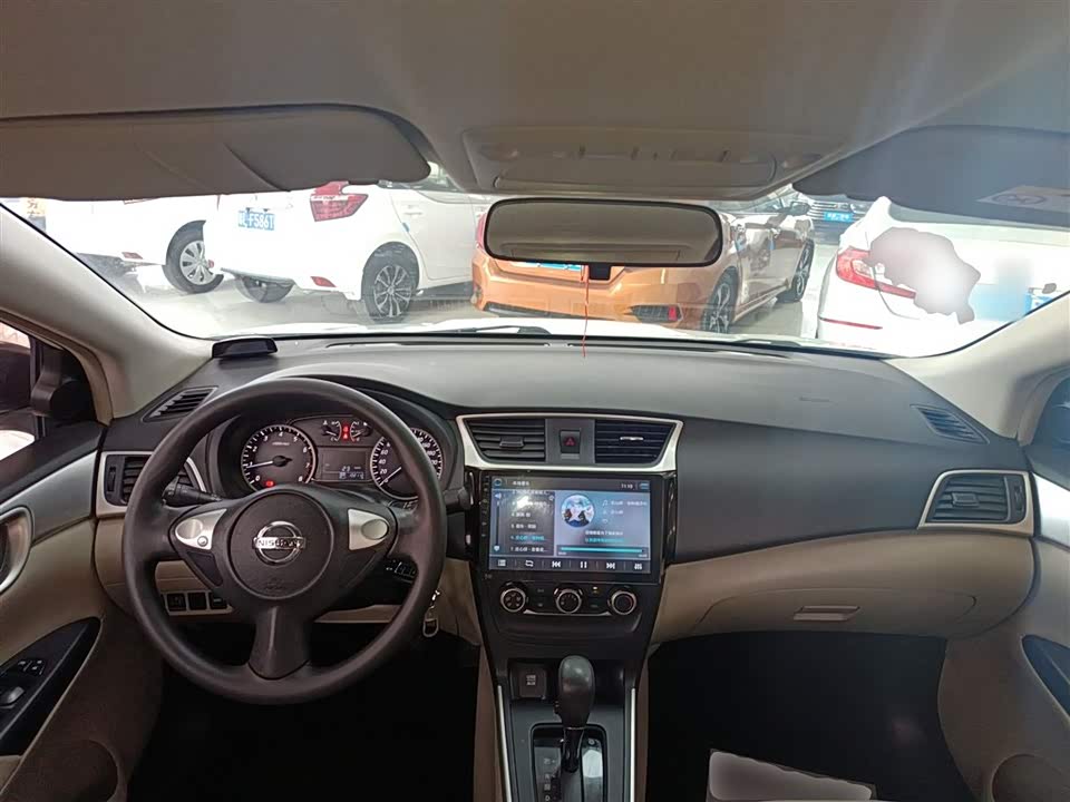Nissan Xuan Yi