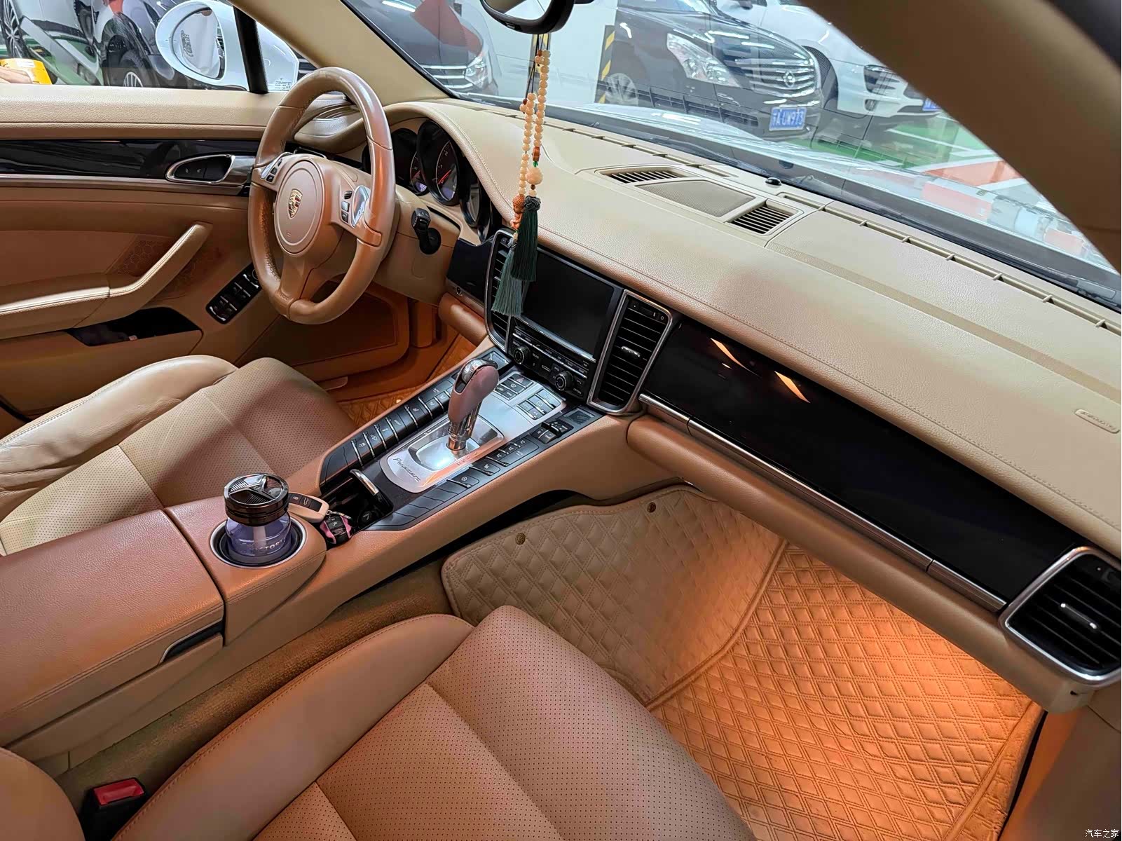 Porsche Panamera, 2015 7