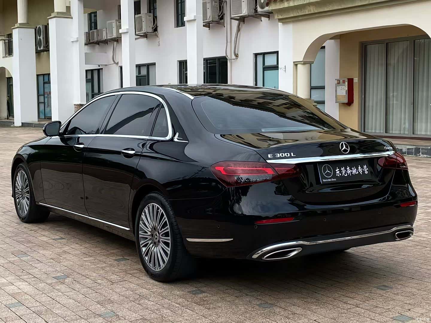 Mercedes-Benz E-Class, 2022 9