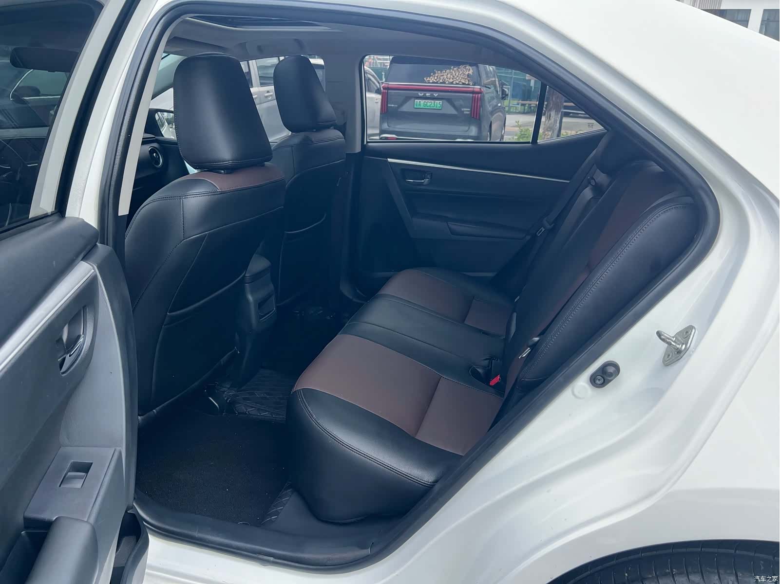 Toyota Corolla, 2018 11