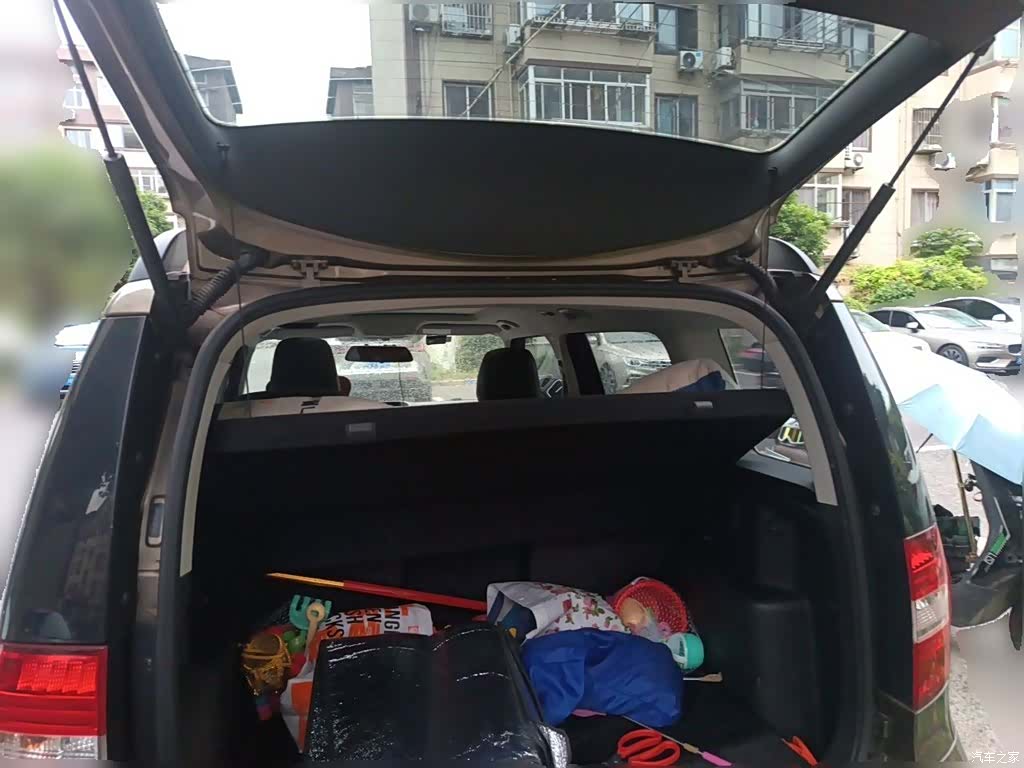 Skoda Yeti, 2015 10