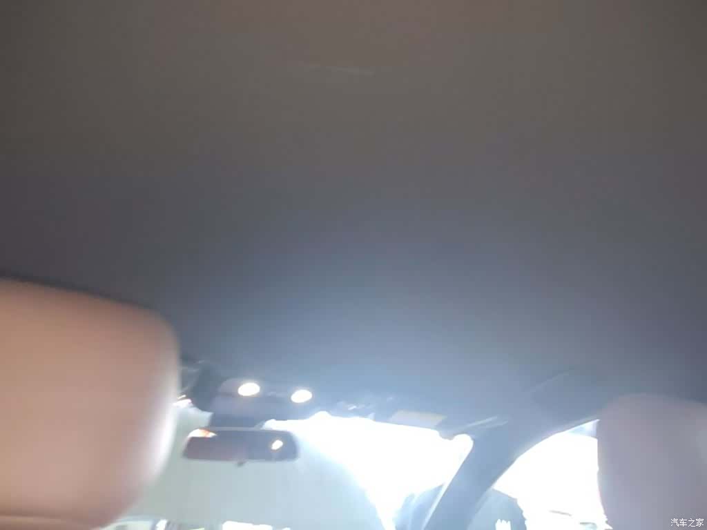 Wuling Starlight, 2026 18