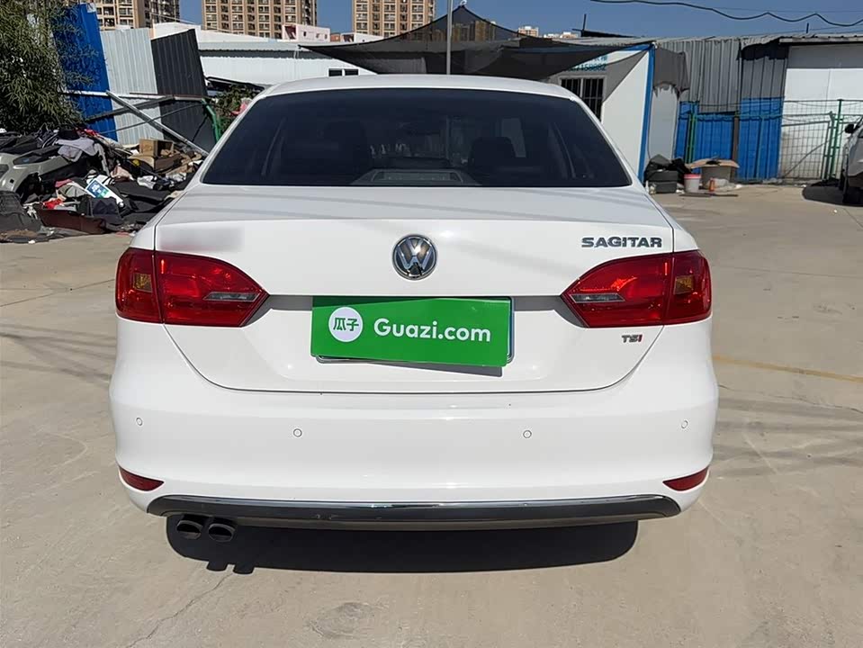 Volkswagen Sagitar