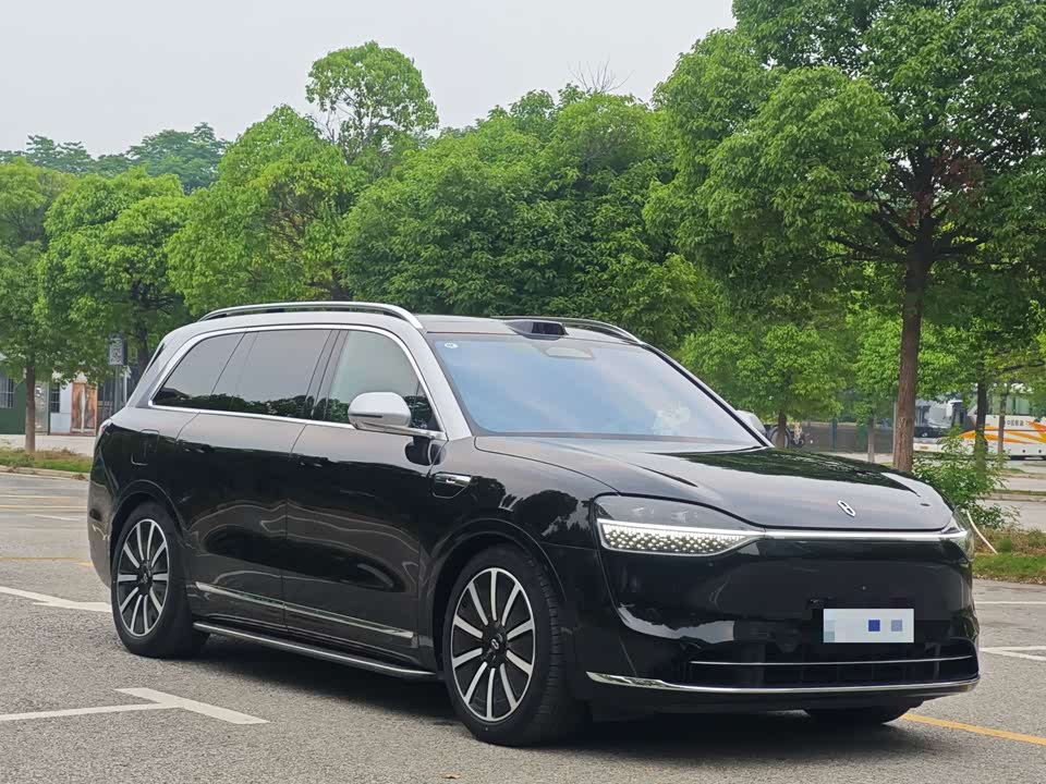 AITO Ask the world M9