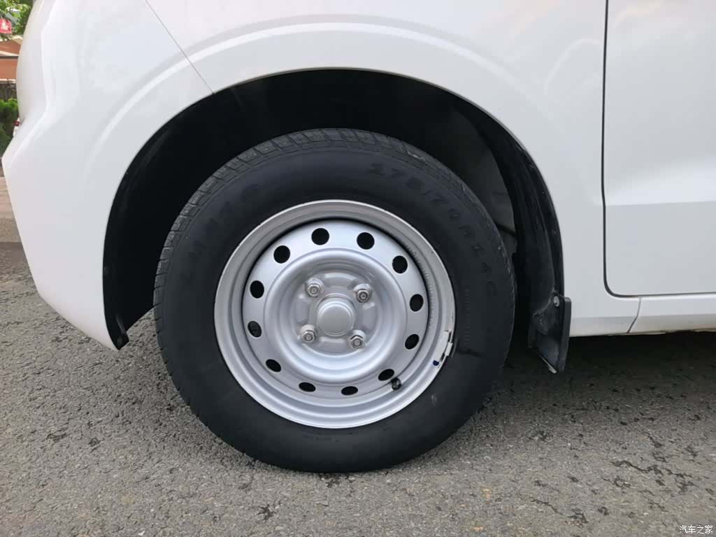 Wuling Hongguang, 2023 23