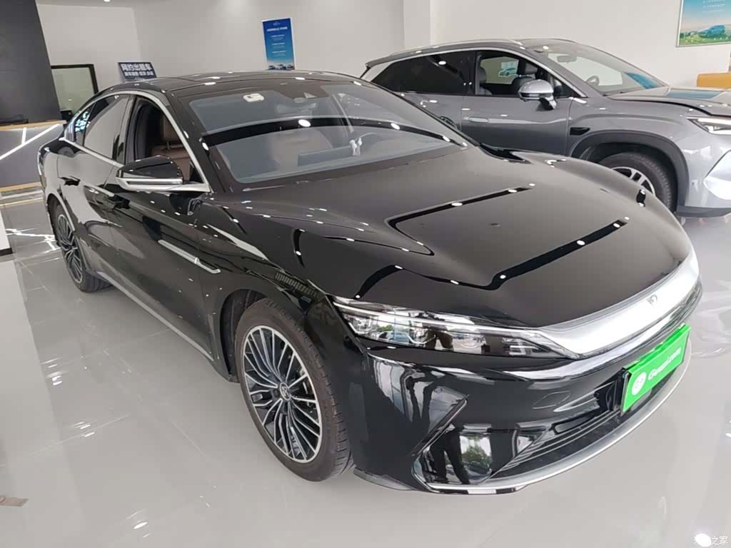 BYD Han, 2023 4