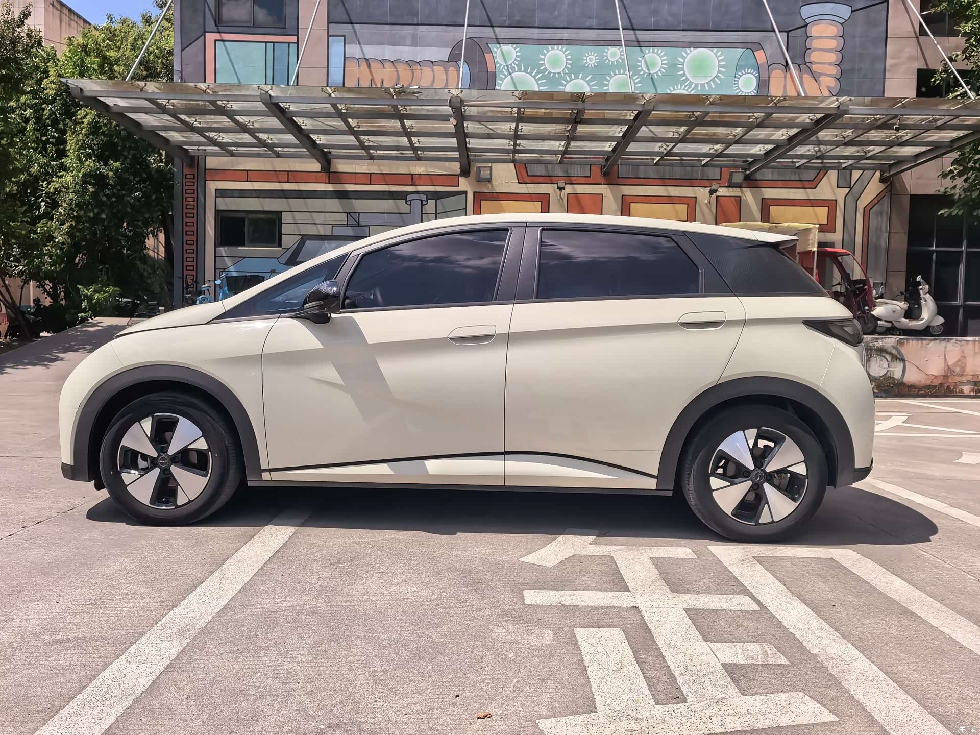 BYD Dolphin, 2023 20