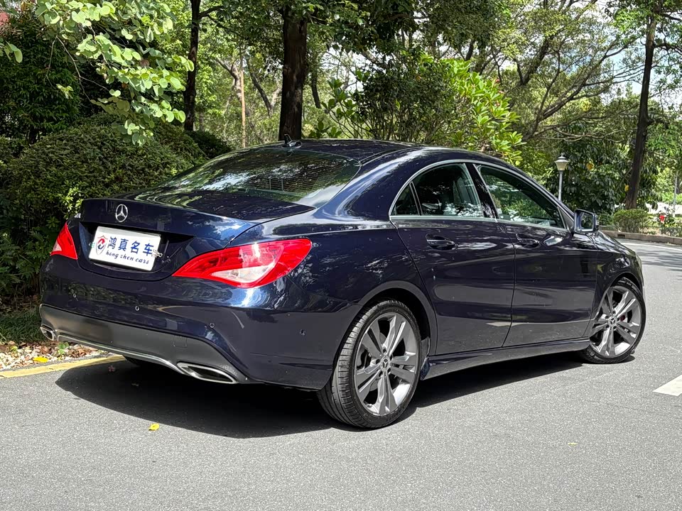 Mercedes-Benz CLA