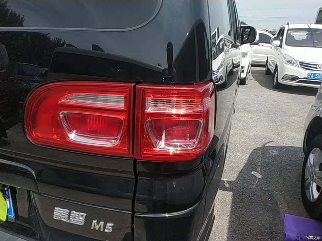 DongFeng M5, 2025 8
