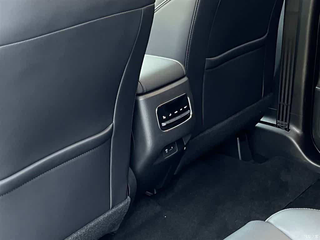 Trumpchi M6, 2025 19